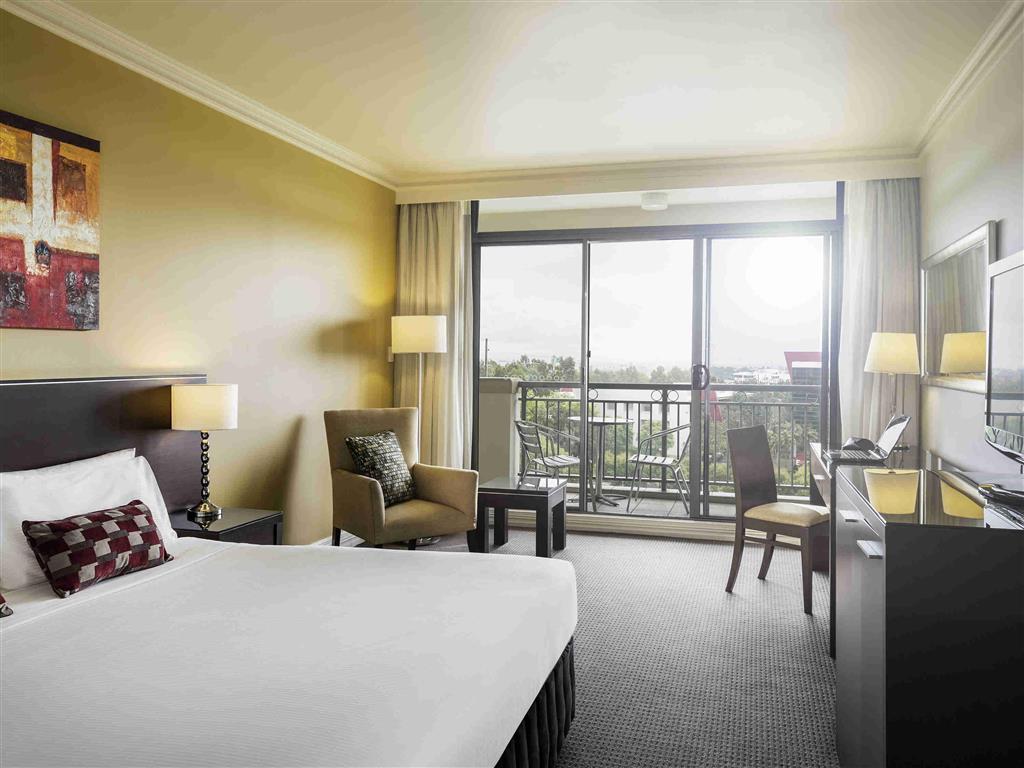Visy Dior Hotel Baulkham Hills Kültér fotó