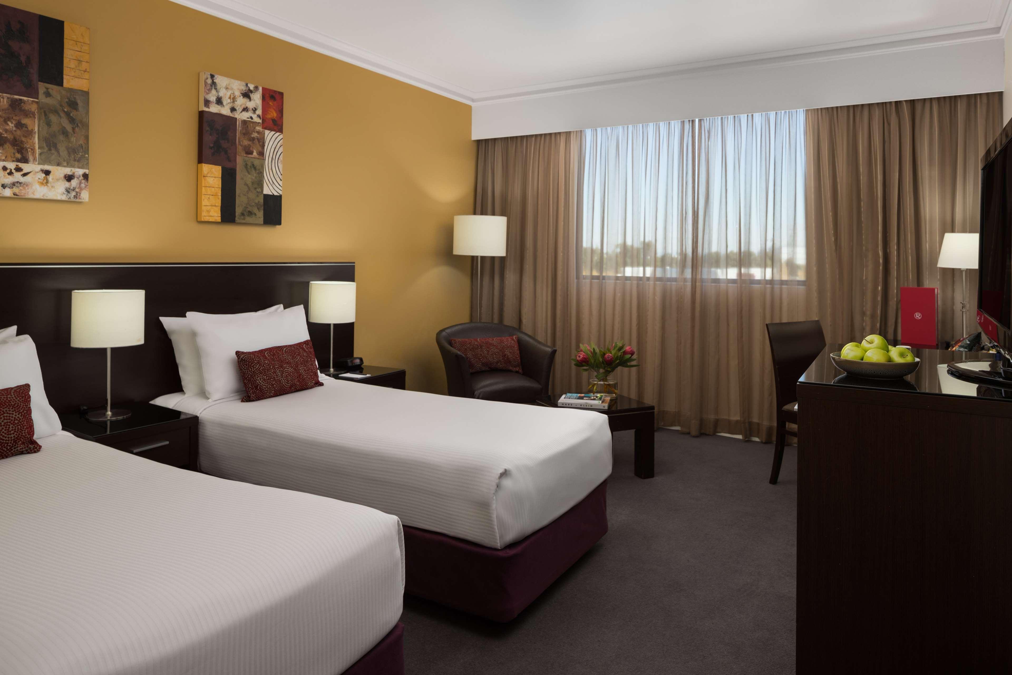 Visy Dior Hotel Baulkham Hills Kültér fotó
