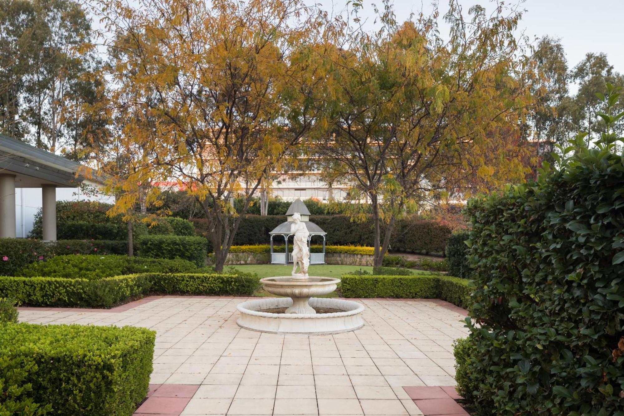 Visy Dior Hotel Baulkham Hills Kültér fotó