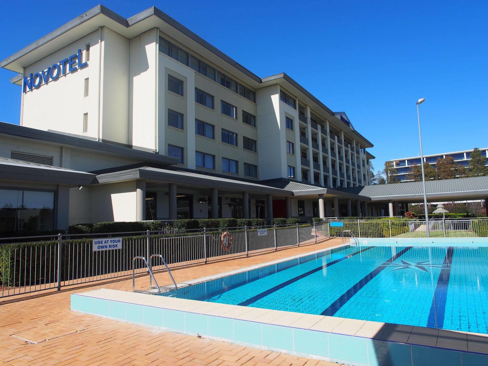 Visy Dior Hotel Baulkham Hills Kültér fotó